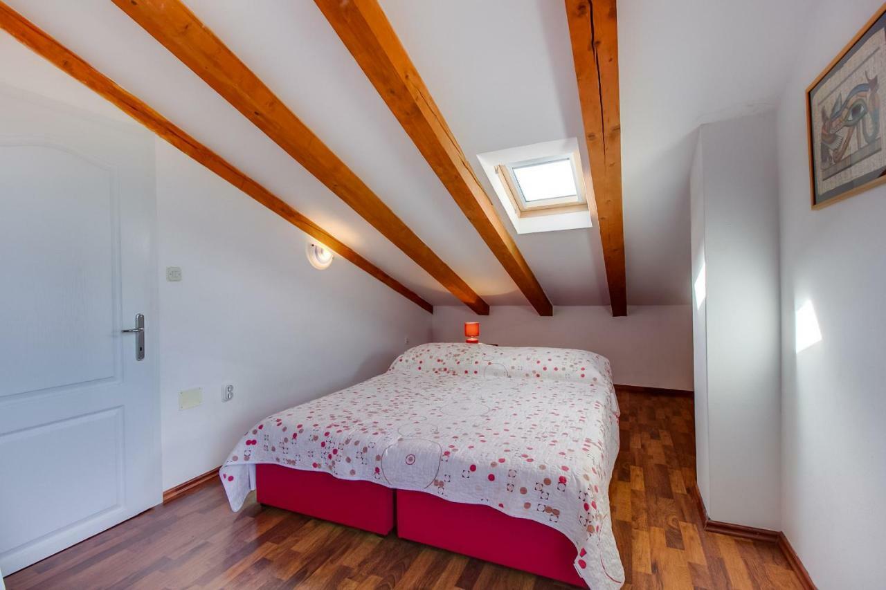 Apartman Natasa Mali Lošinj Extérieur photo